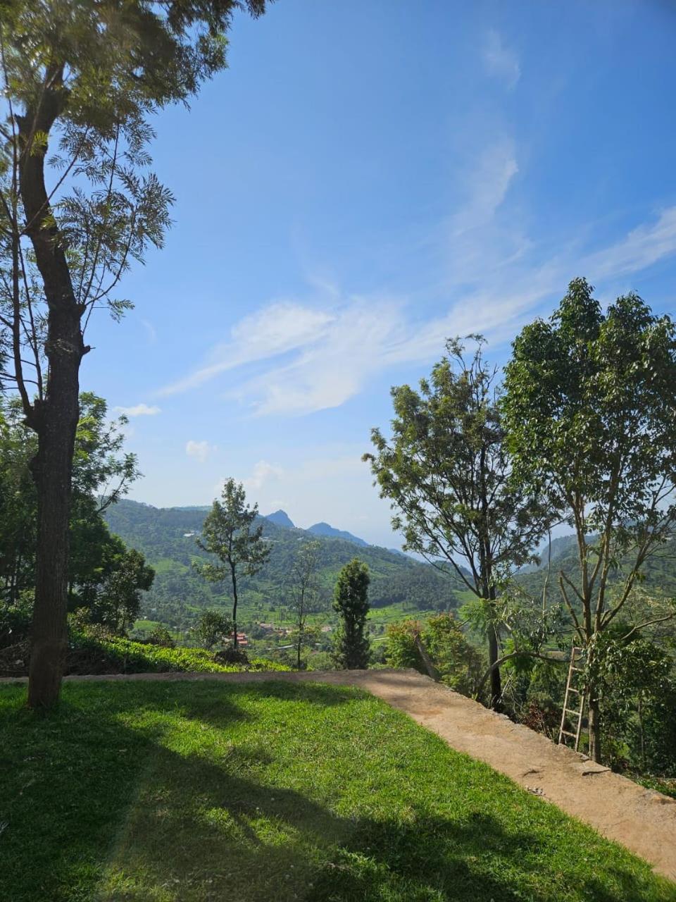 Moksha Infinity Valley Kotagiri Eksteriør billede