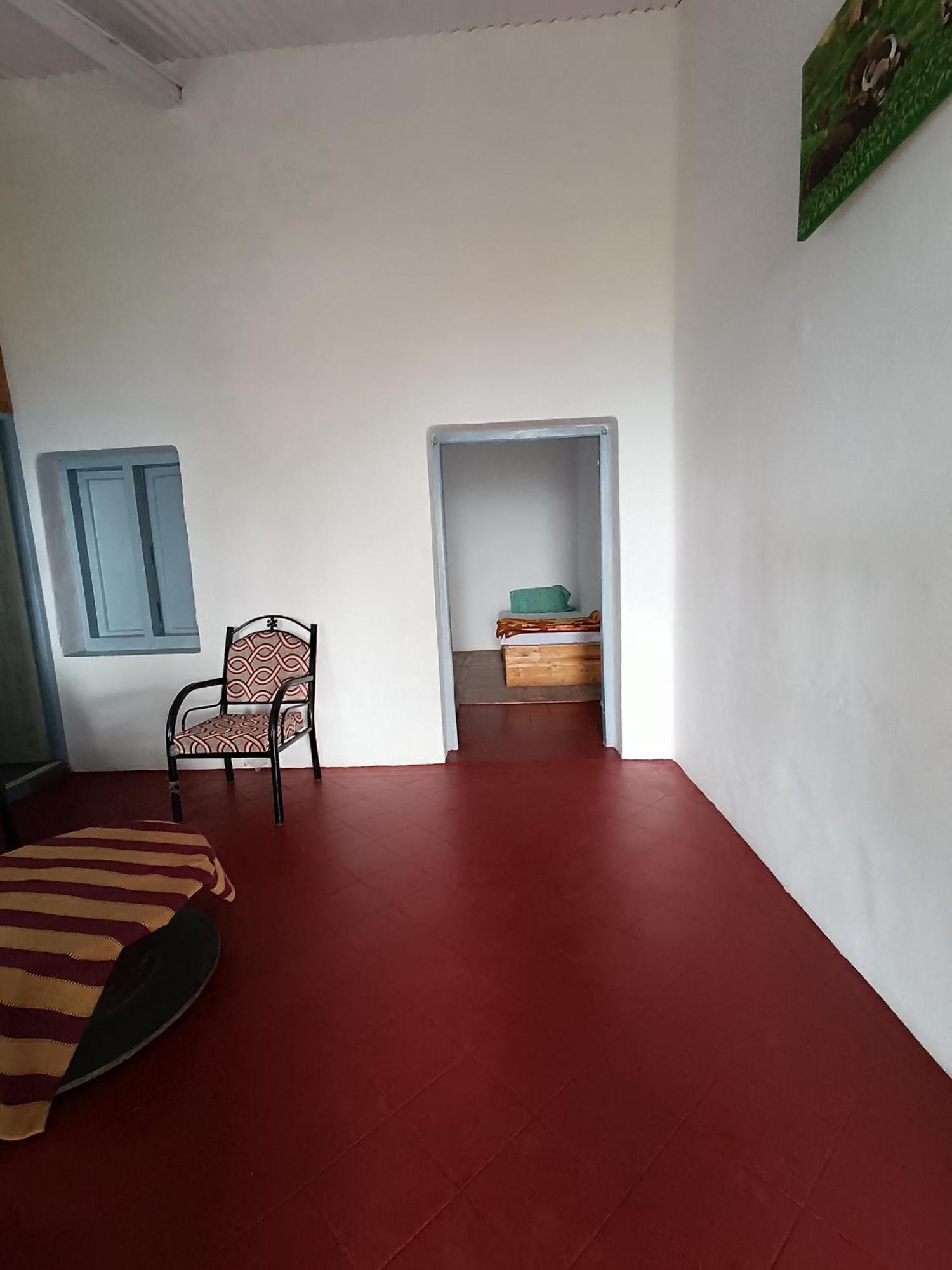Moksha Infinity Valley Kotagiri Værelse billede